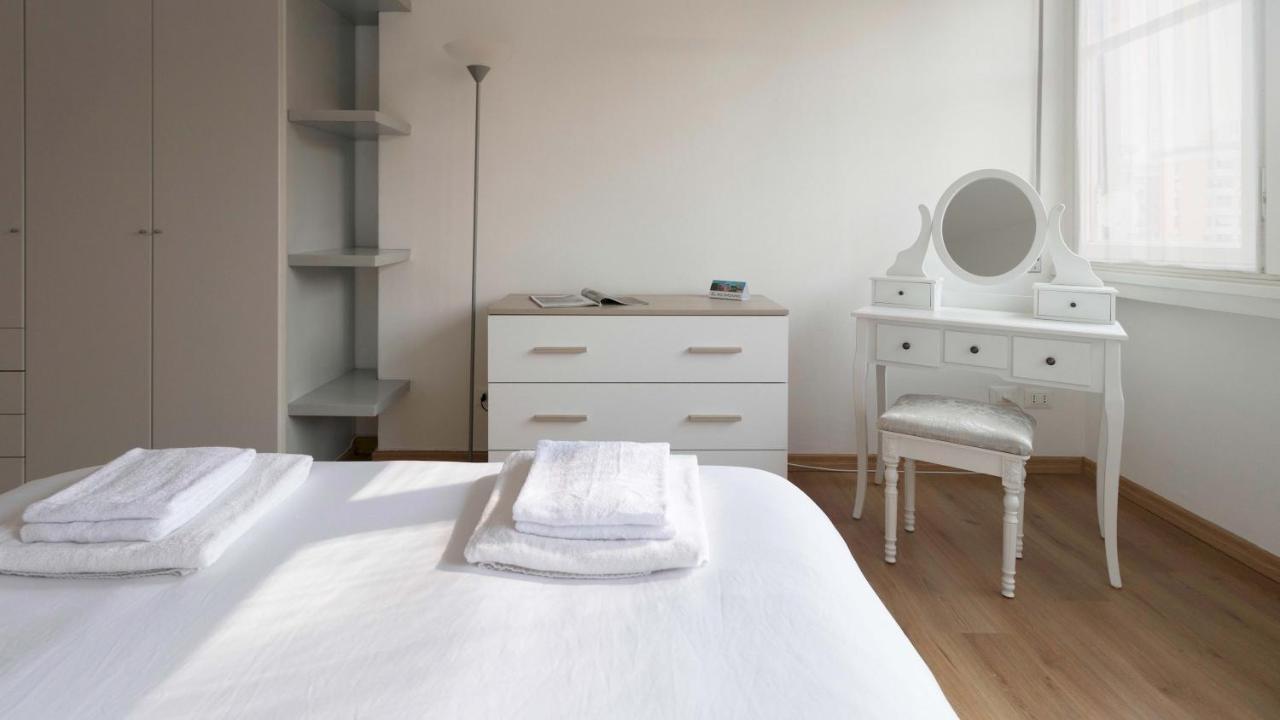 Italianway - Fatebenesorelle 18A Milano Ngoại thất bức ảnh
